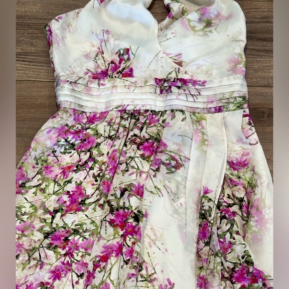 Bebe 100% Silk Purple Floral Criss Cross Halter Dress Size Medium - Picture 5 of 7